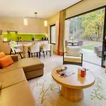Center Parcs Le Bois Aux Daims 3* Morton