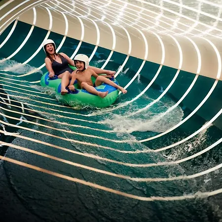 홀리데이파크 Center Parcs Le Bois Aux Daims Morton