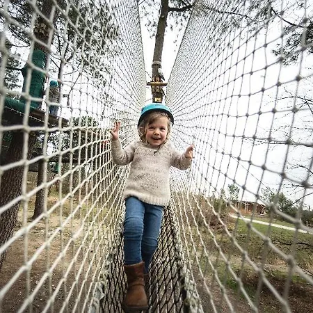 Prázdninový areál Center Parcs Le Bois Aux Daims 3*