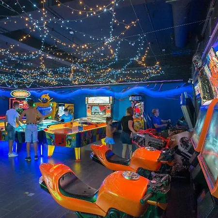 Center Parcs Le Bois Aux Daims 홀리데이파크 Morton