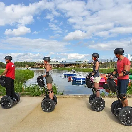 Prázdninový areál Center Parcs Le Bois Aux Daims Morton