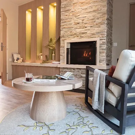Aldeamento Turístico Center Parcs Le Bois Aux Daims Morton