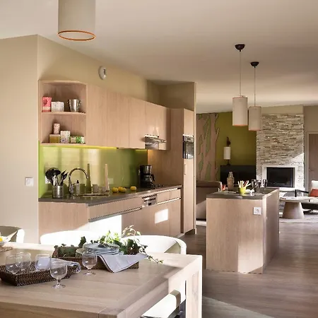 홀리데이파크 Center Parcs Le Bois Aux Daims 3*