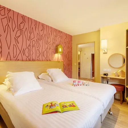 Prázdninový areál Center Parcs Le Bois Aux Daims 3*
