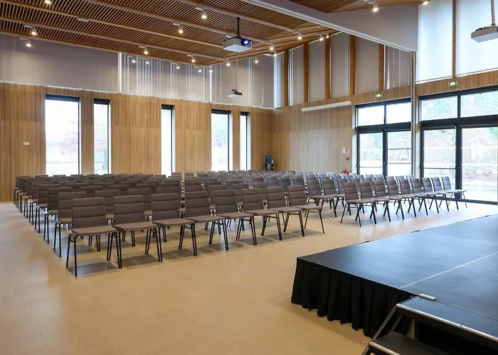 Ferienpark Center Parcs Le Bois Aux Daims Morton