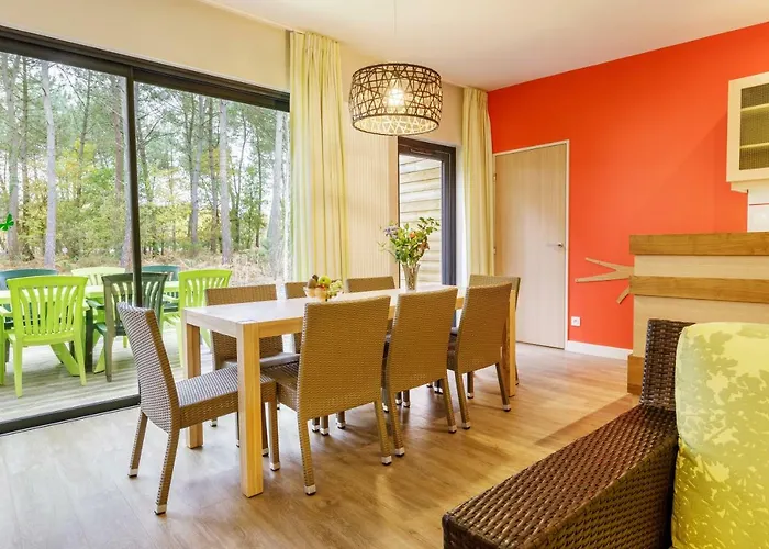 Village de vacances Center Parcs Le Bois Aux Daims Morton